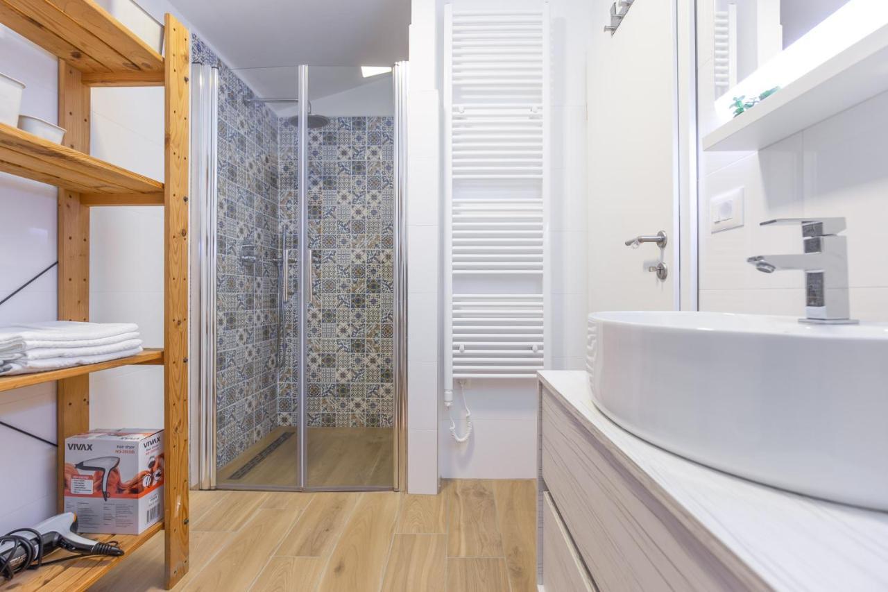 Apartment Lucija *