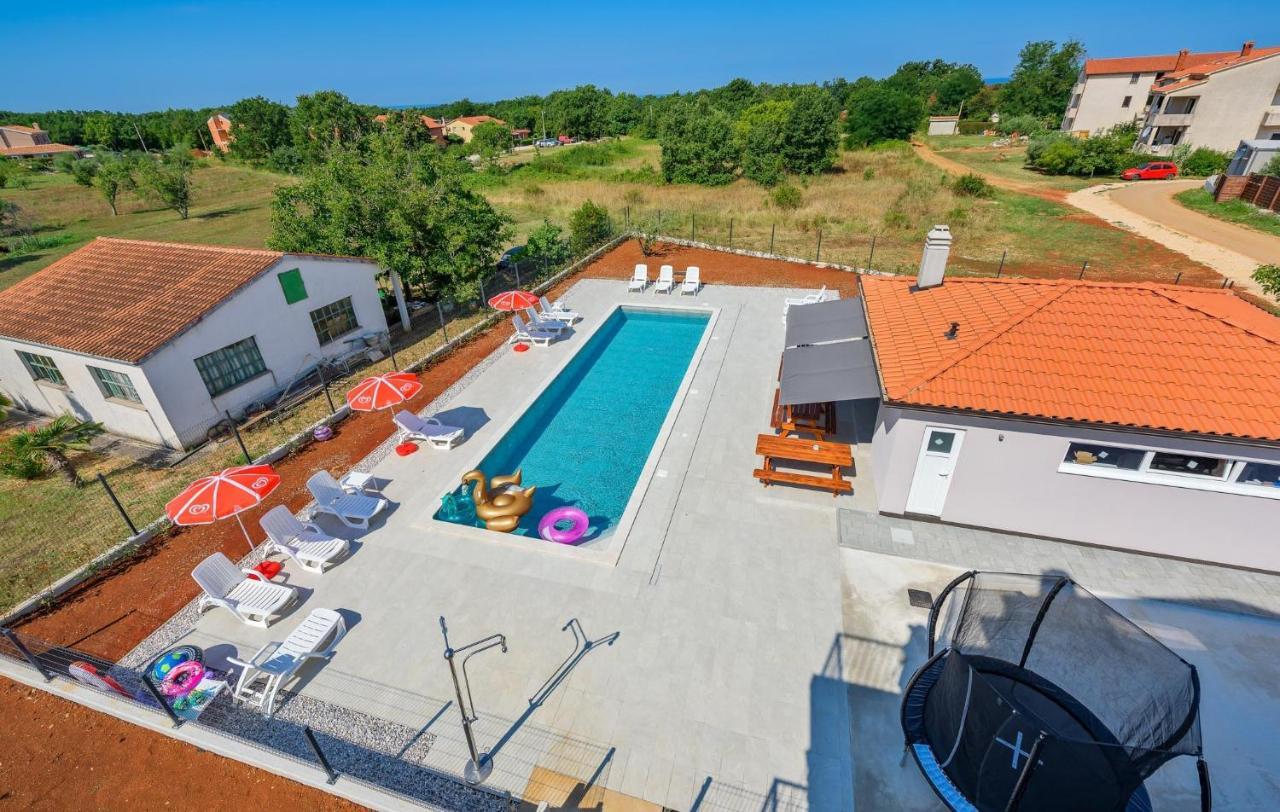 Lucija Apartmán *
