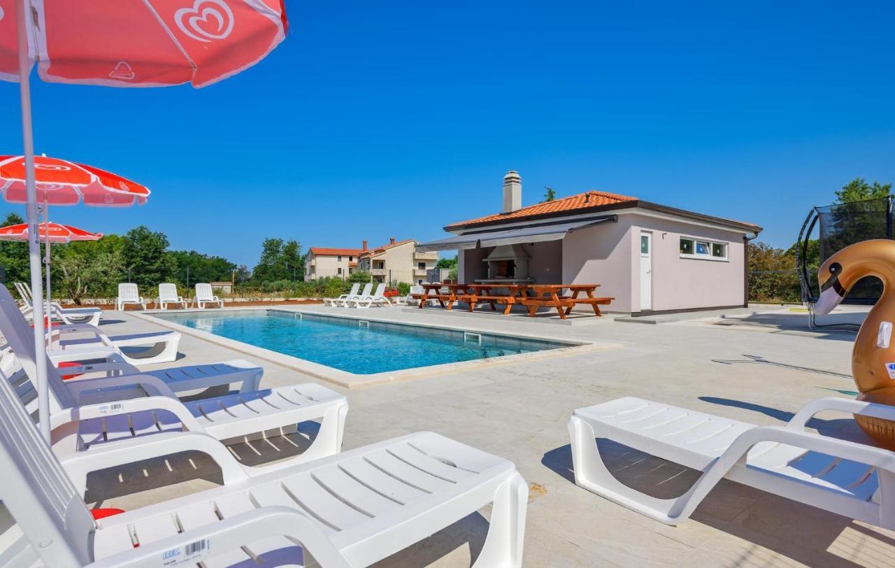 Lucija Apartmán *